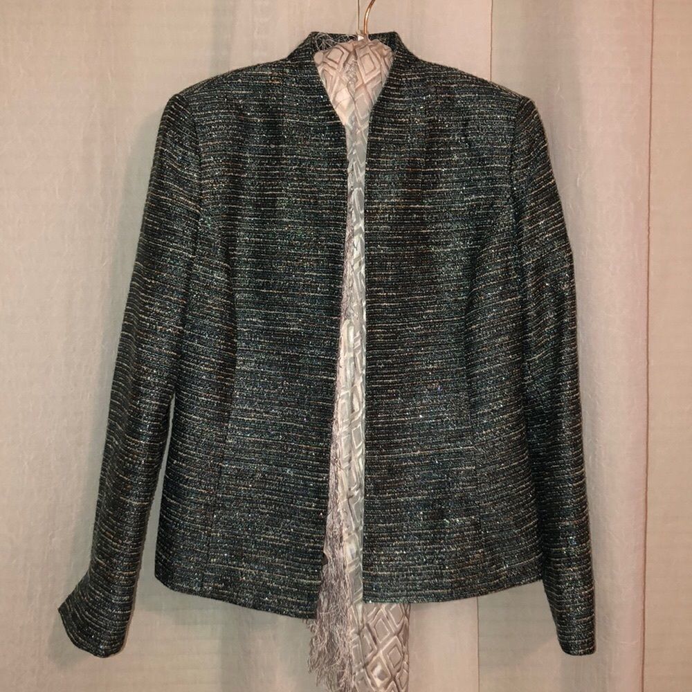 Kasper 6 Striped Elegant Evening Green White Orange Black Metallic Tweed Jacket